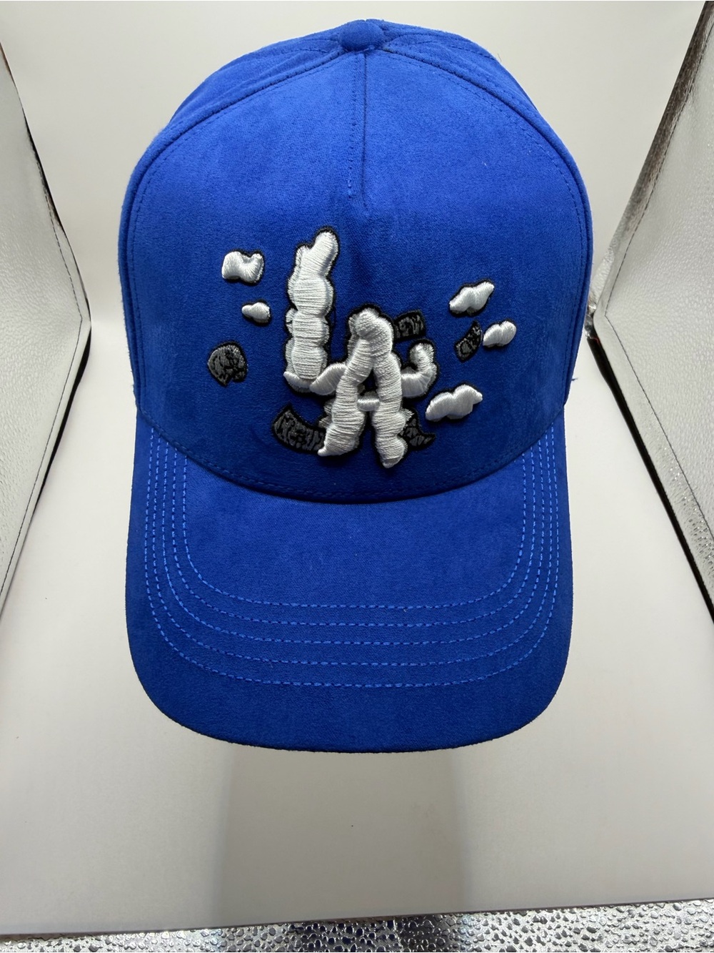 Los Angeles 31 clouds dandy snap back hat
